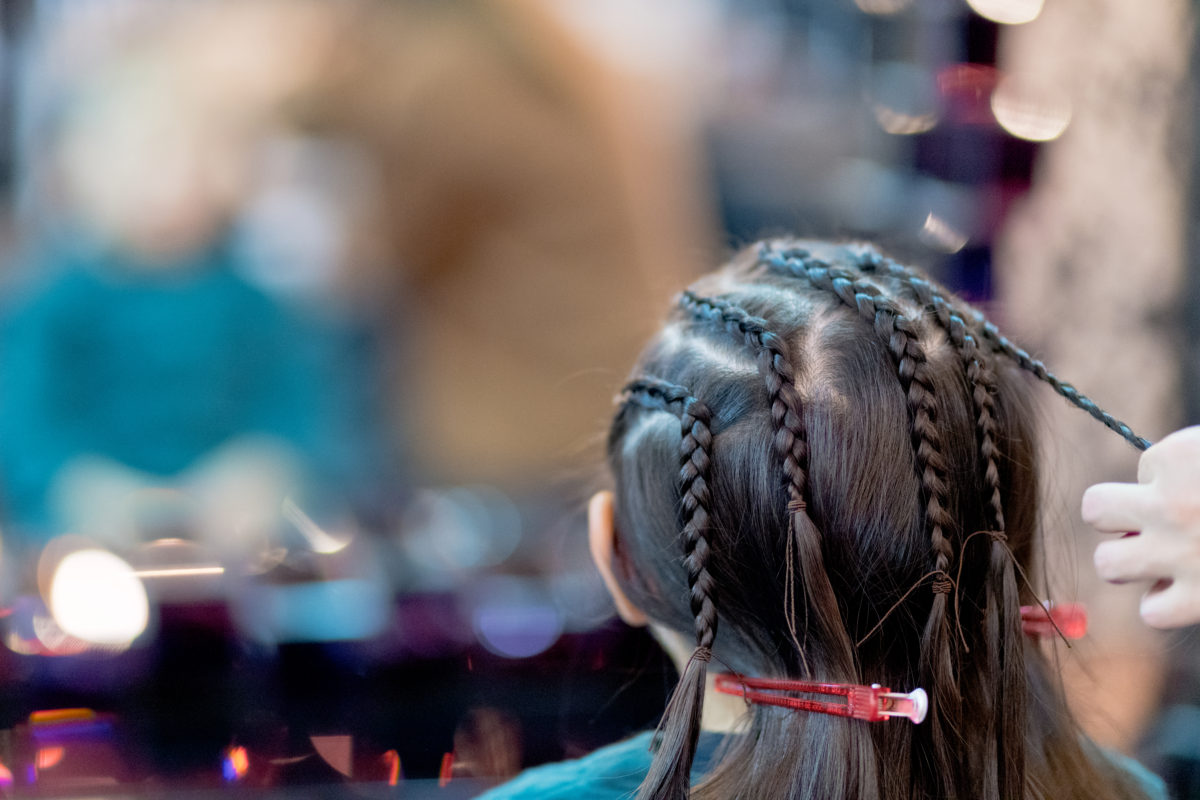 シークレットミラーズで和装に合うヘアースタイルに　七五三の同伴出張写真撮影